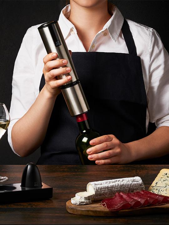 Elis Touch Rechargeable electric corkscrew in stainless steel with battery 27 cm - Zakaa Urban