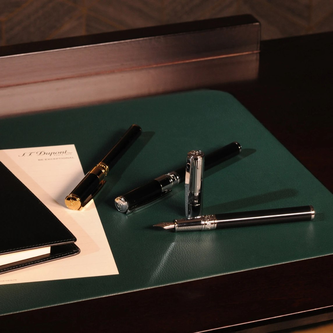 ST DUPONT D-INITIAL FOUNTAIN PEN BLACK OR - Zakaa Urban