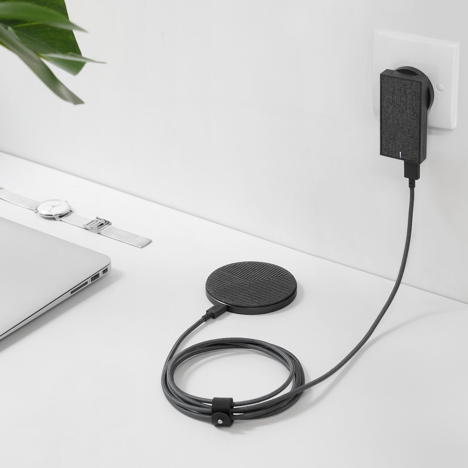 Native Union Drop Wireless Charger - Zakaa Urban